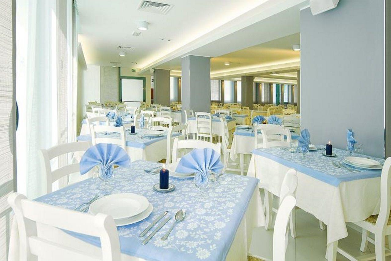 Hotel Bolivar ليدو دي يسولو المظهر الخارجي الصورة