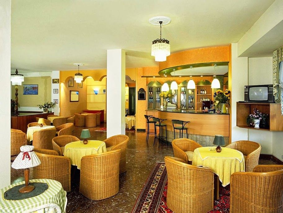 Hotel Bolivar ليدو دي يسولو المظهر الخارجي الصورة