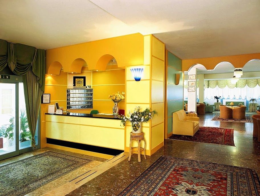 Hotel Bolivar ليدو دي يسولو المظهر الخارجي الصورة